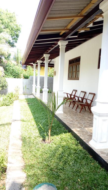 Dreams Villa Hikkaduwa Dış mekan fotoğraf